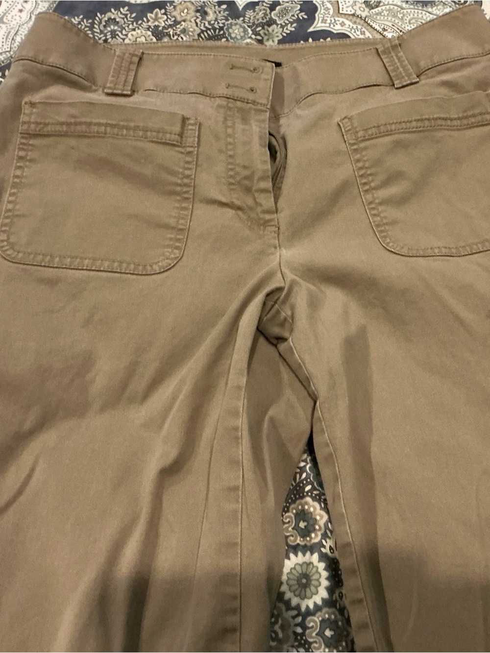 Loft Khaki cropped Straight-Leg Chinos in Tan